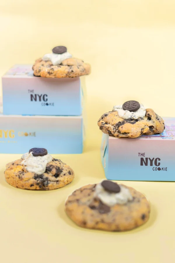 Reini's Cookies and Cream - Image 3